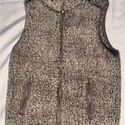 Thread & Supply - Faux Sherpa Vest - Size Sm Gray and Silver - So Soft