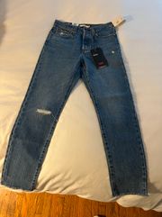 Levi’s Premium Frayed Hem Jeans • Size 27