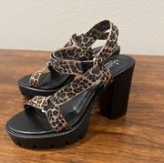 Charles by Charles David shoes women 7.5 Strappy Platform Cheetah Sandals Pumps