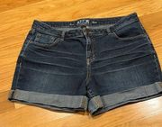 APT 9 essentials womens jean shorts size 14.