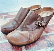 Earth Spirit Classic Ladies 8.5 Brown Leather Slip On Mules Clogs Shoes