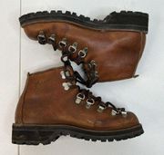 Danner Women’s Size 5.5 Mountain Light Cascade Boots Brown Leather Vibram Soles