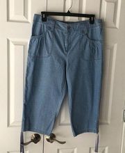 IZOD Women’s Blue Capri Pants Size Large