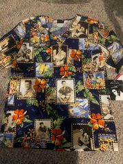 2004 Vintage Elvis Presley Scrub Shirt