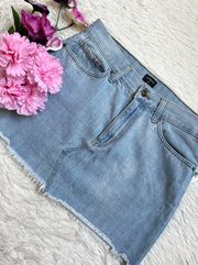 Chic mini Denim skirt