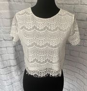 women S lace crop top w/front lining & back straps