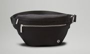 Black City Adventurer Belt Bag 2.5L NWT