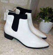 Worthington  Brighton White pointed toe booties sz 11