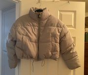 NWT  Cropped Puffer Jacket in Light Green Size S