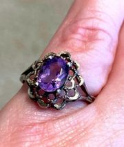 Pretty vintage oval-cut amethyst set in .925 sterling silver