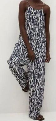 MNG | Navy and White Patterned Flowy Sleeveless Jumpsuit Size Medium