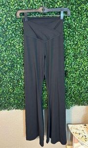 Aerie Crossover High Rise Flared Black Leggings Size Medium