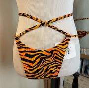 Juniors Medium Bikini Bottoms