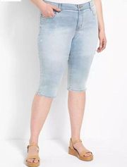 NWT Lane Bryant Signature Fit Capri Pedal Jeans Size 22