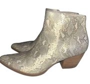 Astoria pointed toe stacked block heel bootie cream & gold 8