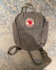 Fjällräven Kanken Mini Backpack