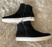 NWT Black Booties