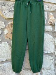 green sweats size us 6