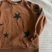 zenana | medium star crewneck