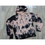 Boohoo women's size 4 pink/black crinkle-look Boutique sweatshirt Retails $89.99