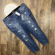 Torrid Bombshell Skinny Jeans Plus Size 26S 4X NEW Distressed Premium Stretch