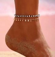 Women’s Set of 2 Ankle Bracelets Gold Black & White Beaded