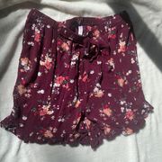 Floral Shorts, Size Small