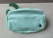 Lululemon Everywhere Belt Bag 1L - Mint Moment