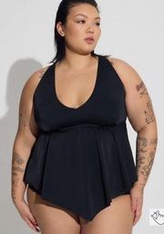 Torrid Black Wireless V Neck Tankini Top Sz.3 NWT