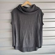 Athleta Sweater Vest Womens Size XS Grey Gray Cowl Neck Oversized Merino Wool