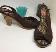 Rocket dog brown Eyelet heels 5/25