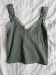 Cropped Lace Trim V-Neck Tank Top Green