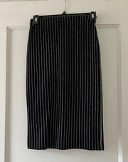 Bad III Black & White Vertical Stripe Pencil Skirt Knee Length Size XSmall EUC
