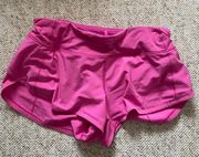 Speed Up Shorts 2.5 in Sonic Pink