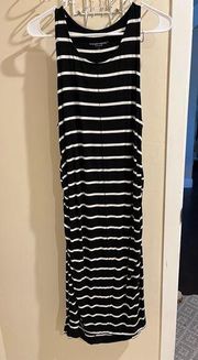 Liz Lange Maternity Dress Maxi Black/White Stripes Large Sleeveless Stretch