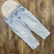 Chicos Perfect Stretch Girlfriend Capri Jeans Womens Size 8 Medium (Chico's 1)