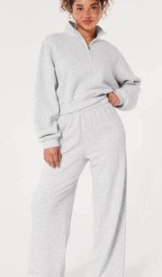 Hollister grey ultra high rise wide leg sweatpants (long length)