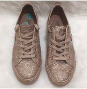 Kendal & Kylie Ollivia Rose Gold Sneakers 