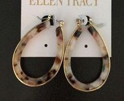 New Ellen Tracy Marbley Gold Oval Earrings 2"