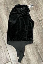 Sincerely Jules NWT Mockneck Velour Bodysuit Size Small