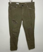 Gap Girlfriend Jeans olive green distressed size 28r
