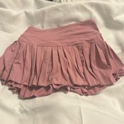 light pink gold hinge skirt size small