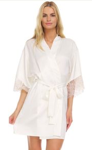 Sydney Robe