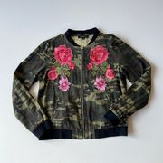 I Joah Camo Bomber Jacket with Floral Embroidery Applique Detail in Green & Pink