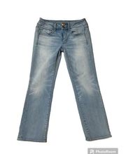 America Eagle Super Stretch Artist Crop Light Wash Low Rise Jeans Size 2