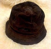 Wilson’s leather brown Maxima bucket hat