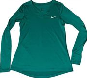 EUC  Athletic Shirt with Thumbholes