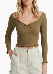 urban outfitters Elsie Rib long sleeve crop top. NWT size S