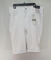 Rafaella Weekend Womens Skimmer Shorts White Denim 16 NWT