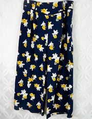 J by JOA Womens Size M Floral Navy Culottes Pants